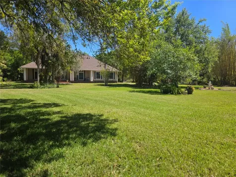 12222 SW Austin Avenue Lake Suzy FL 34269