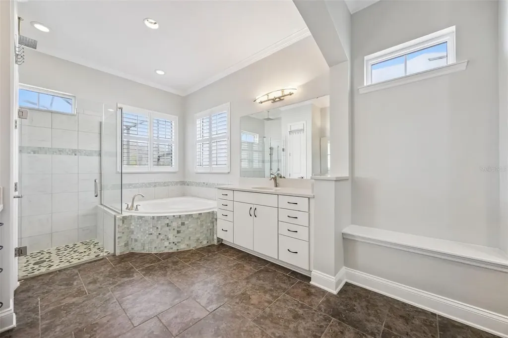 14160 Eliot Avenue Orlando FL 32827