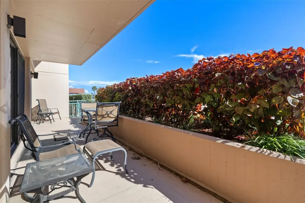 1 Key Capri Treasure Island FL 33706
