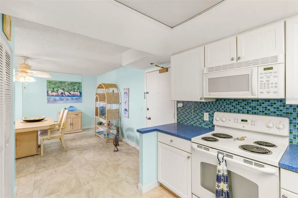 1 Key Capri Treasure Island FL 33706