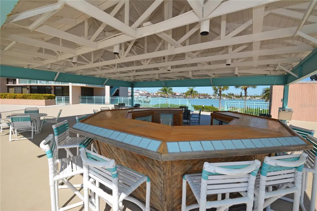 1 Key Capri Treasure Island FL 33706