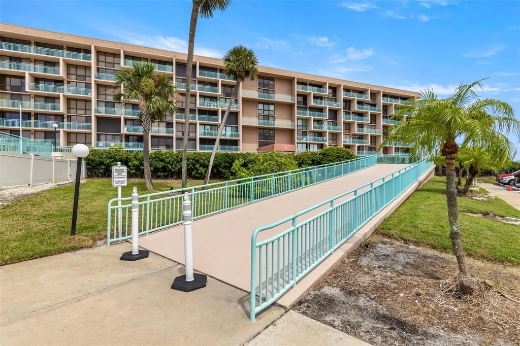 1 Key Capri Treasure Island FL 33706