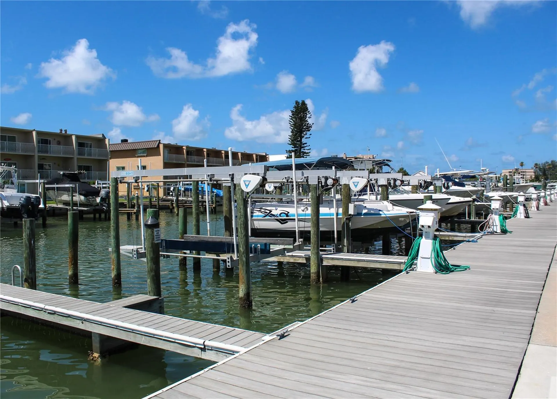 1 Key Capri Treasure Island FL 33706