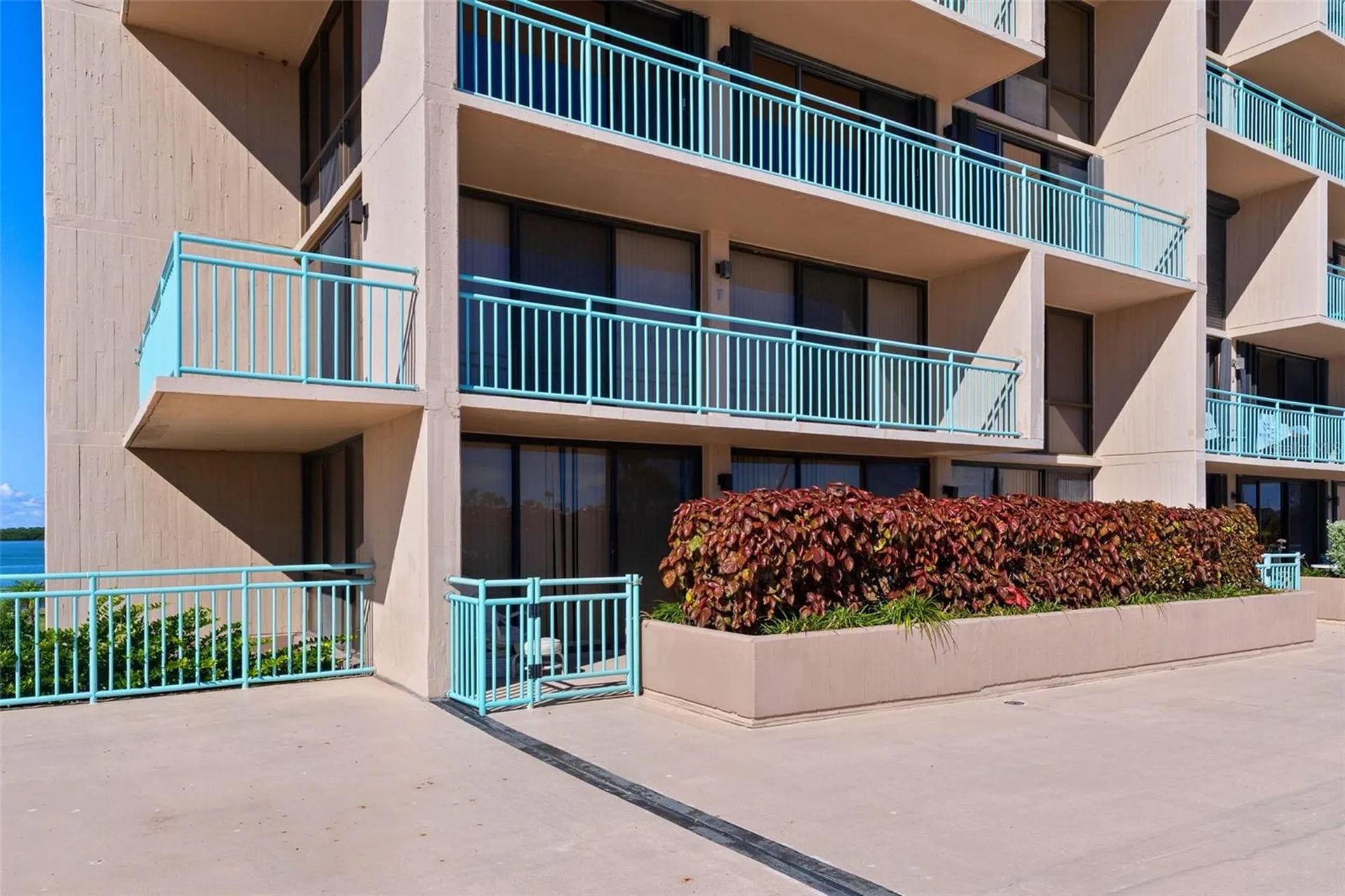 1 Key Capri Treasure Island FL 33706