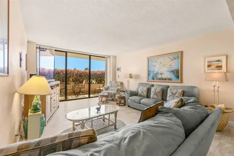 1 Key Capri Treasure Island FL 33706