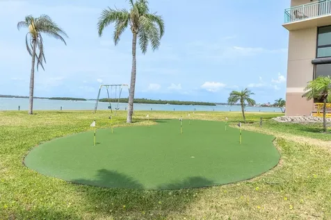 1 Key Capri Treasure Island FL 33706