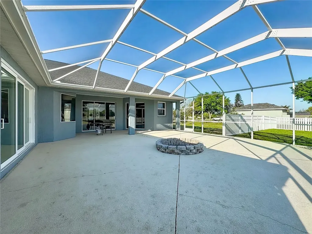 18002 Howling Wolf Run Parrish FL 34219