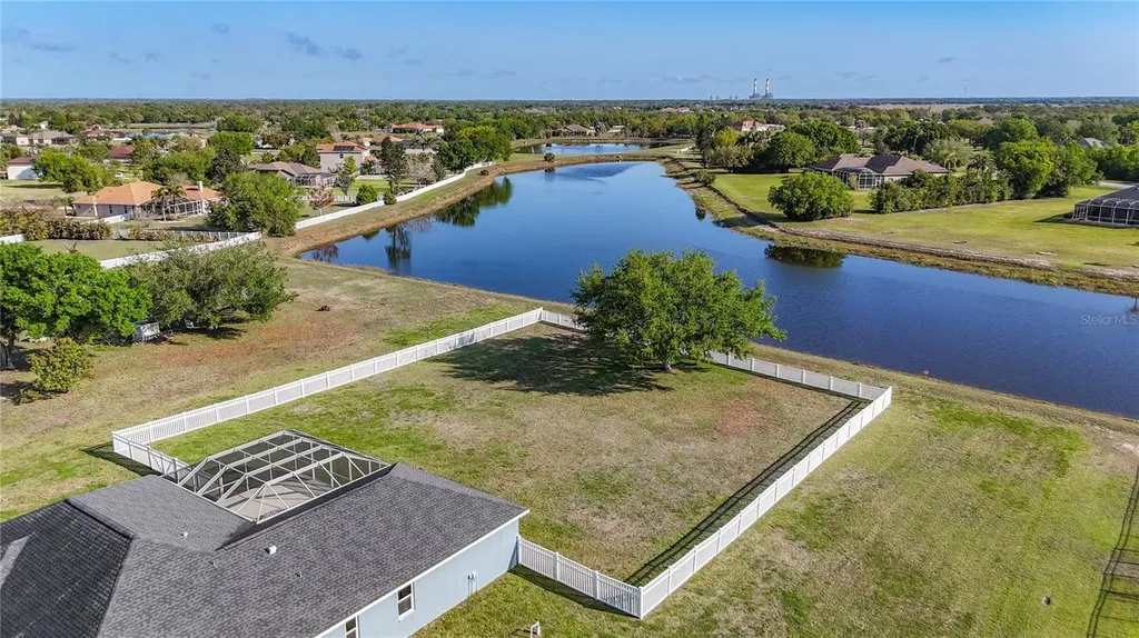 18002 Howling Wolf Run Parrish FL 34219