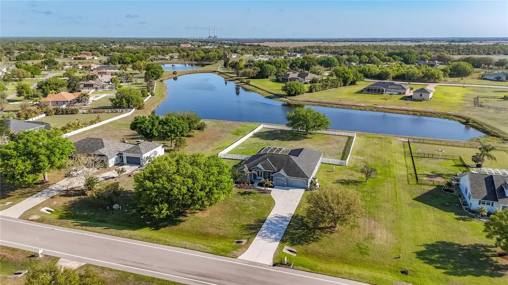 18002 Howling Wolf Run Parrish FL 34219