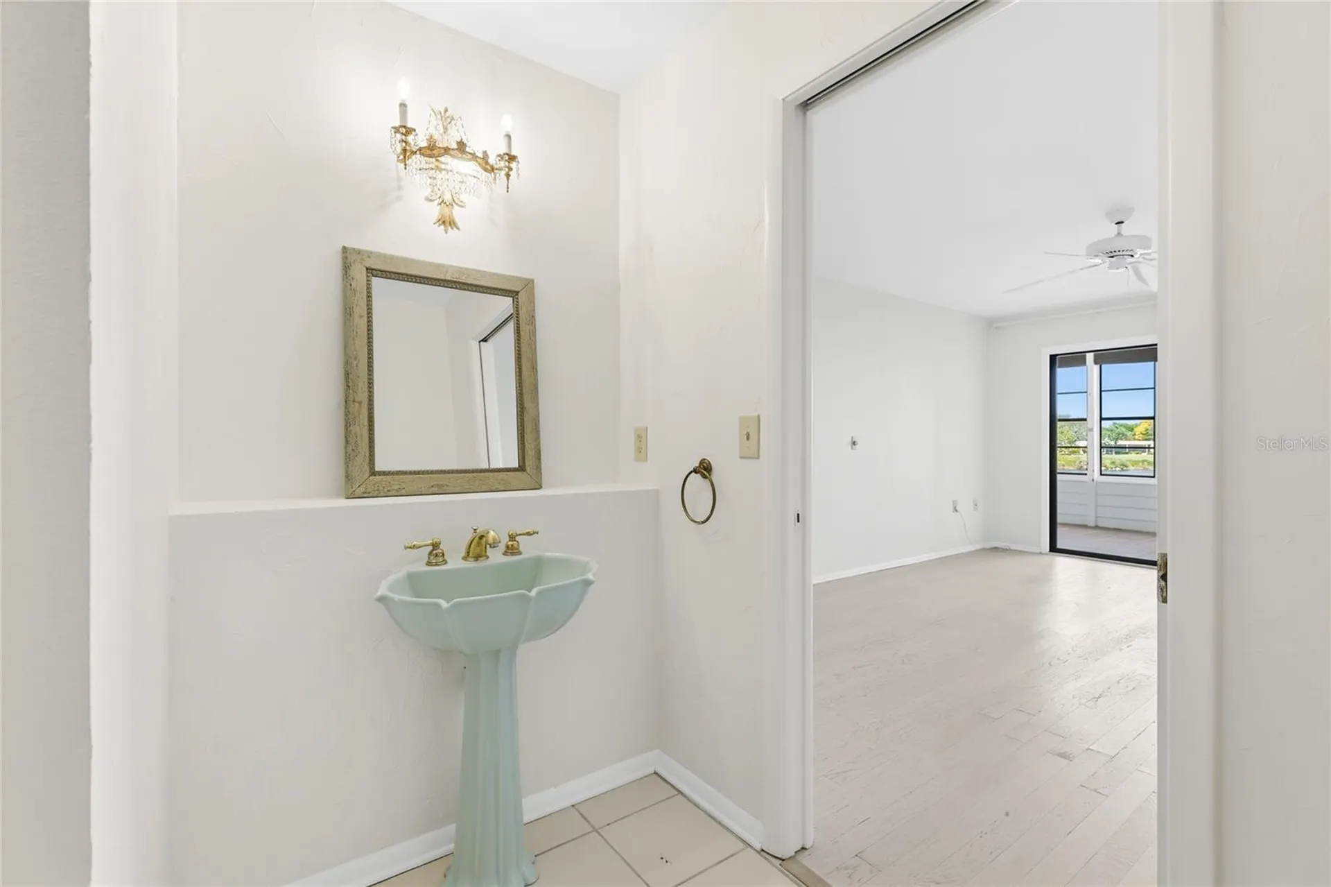 211 Lakewood Drive Bradenton FL 34210