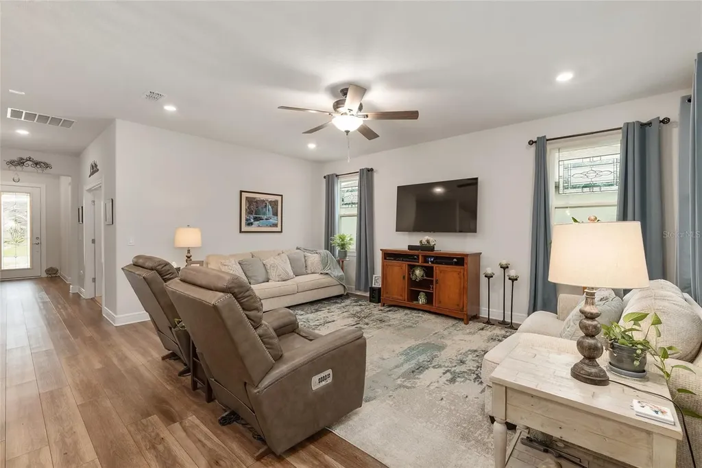 9267 SW 56th Loop Ocala FL 34481