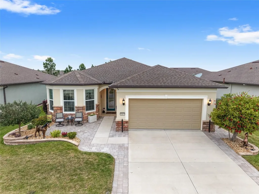 9267 SW 56th Loop Ocala FL 34481
