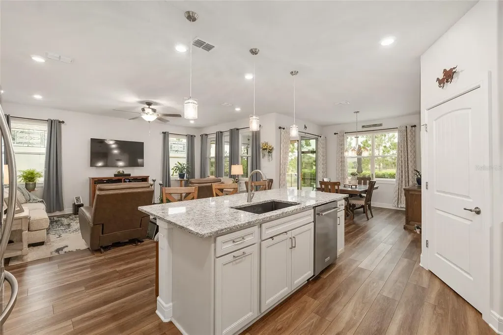 9267 SW 56th Loop Ocala FL 34481