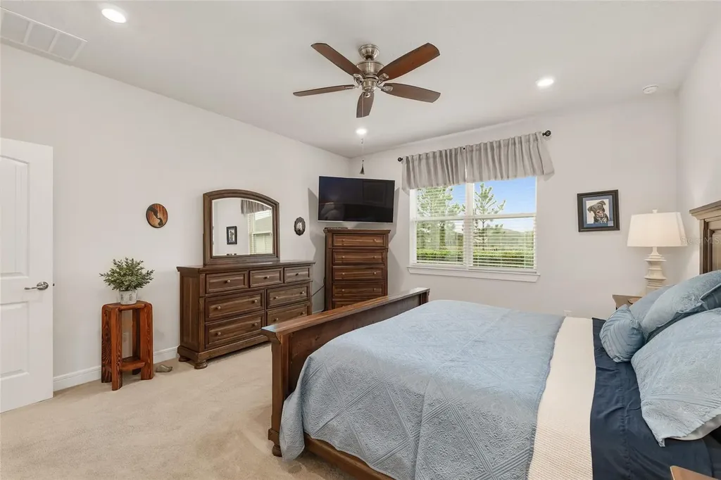 9267 SW 56th Loop Ocala FL 34481