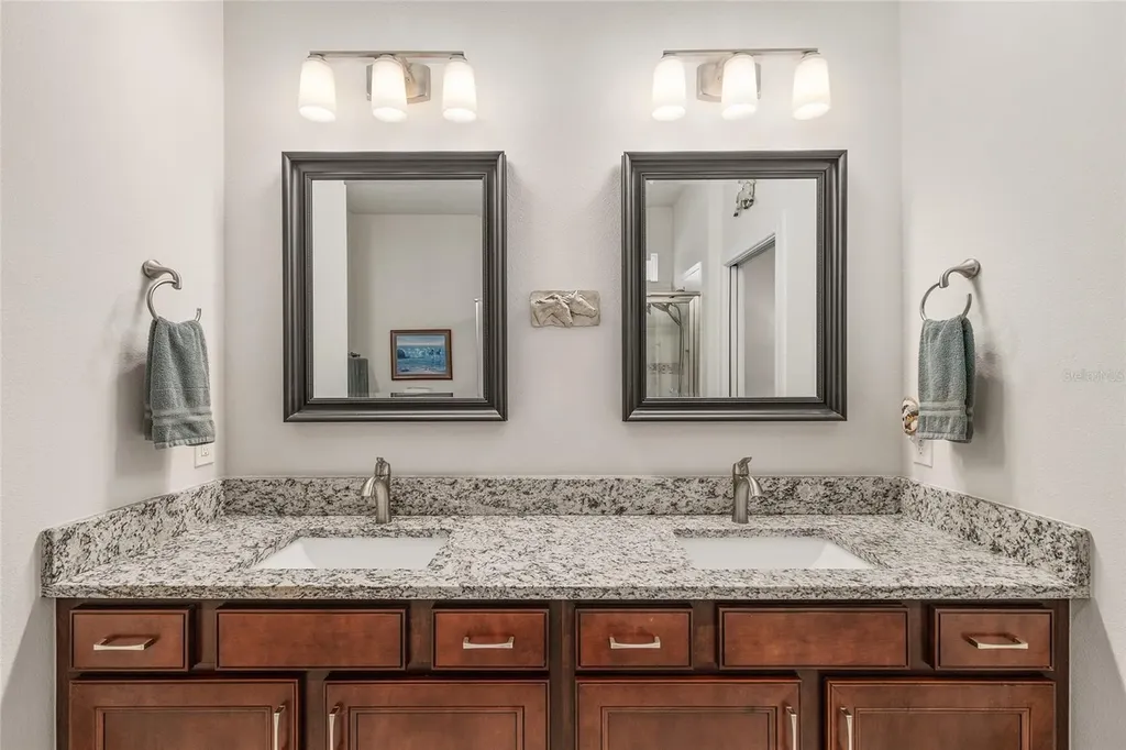 9267 SW 56th Loop Ocala FL 34481