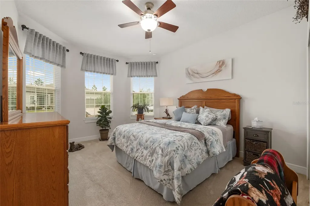 9267 SW 56th Loop Ocala FL 34481