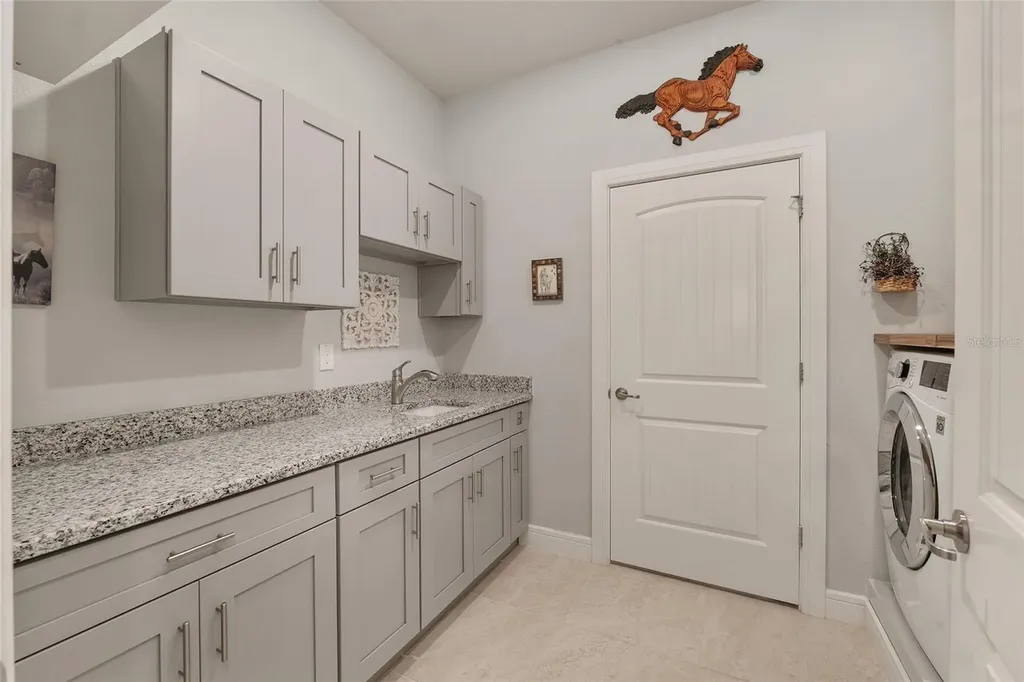 9267 SW 56th Loop Ocala FL 34481