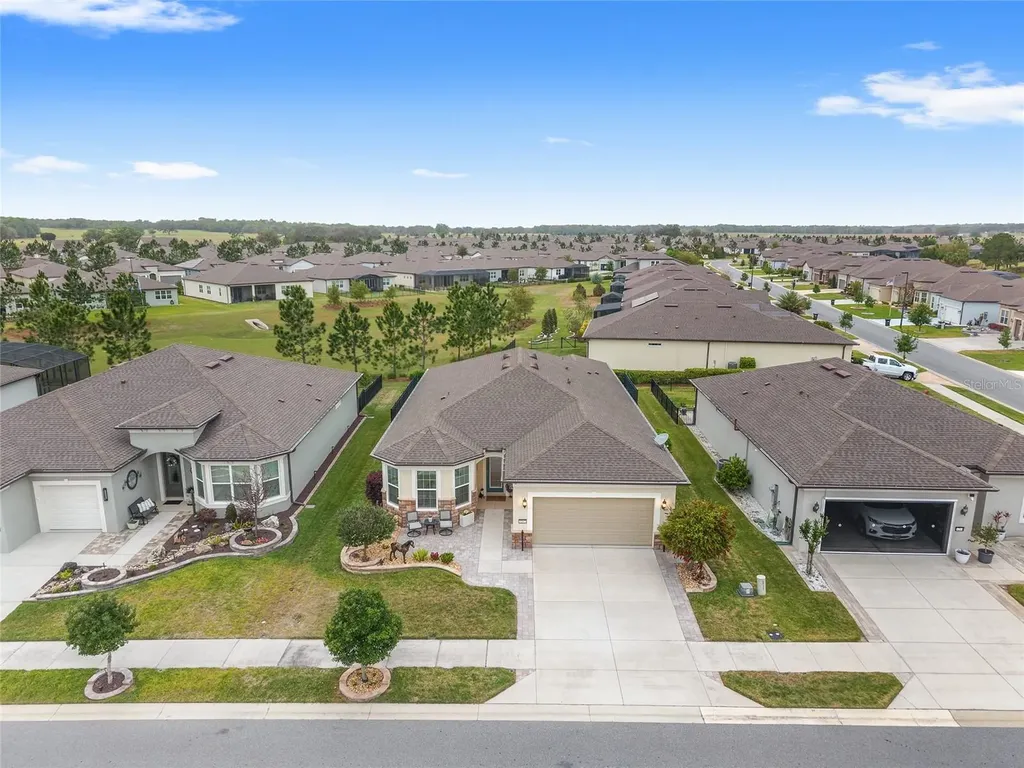 9267 SW 56th Loop Ocala FL 34481