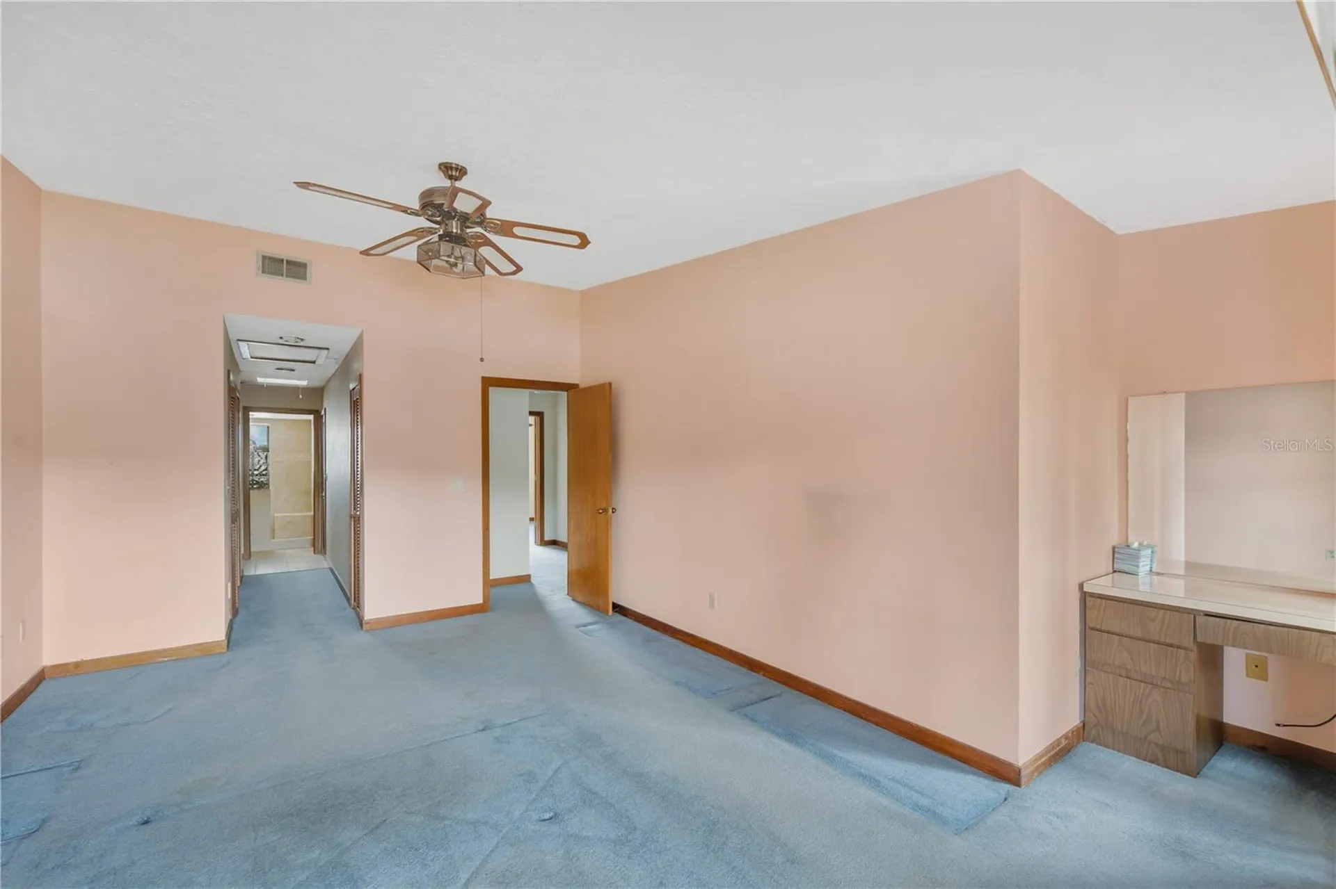 1304 W Charter Street Tampa FL 33602