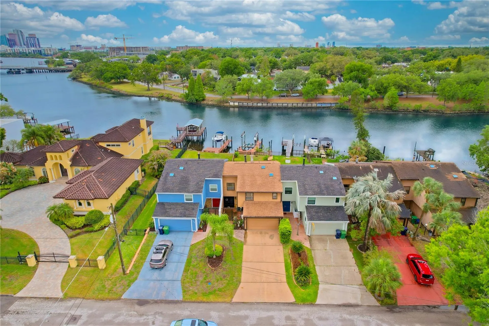 1304 W Charter Street Tampa FL 33602