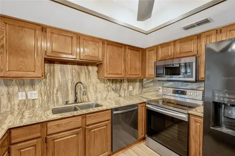 1304 W Charter Street Tampa FL 33602