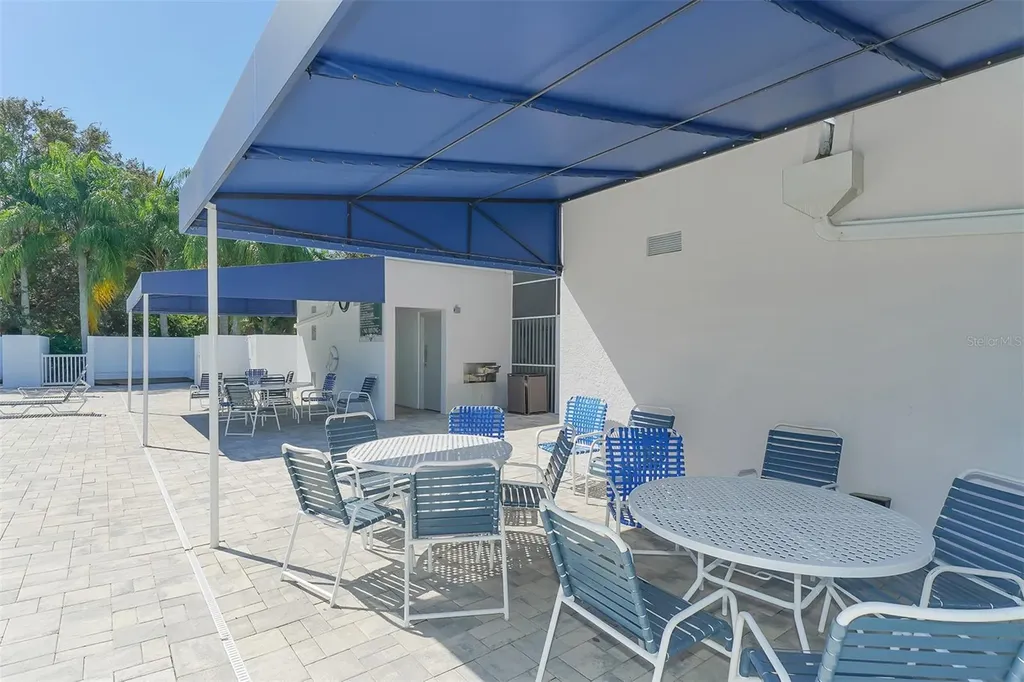 5939 Sandstone Avenue Sarasota FL 34243