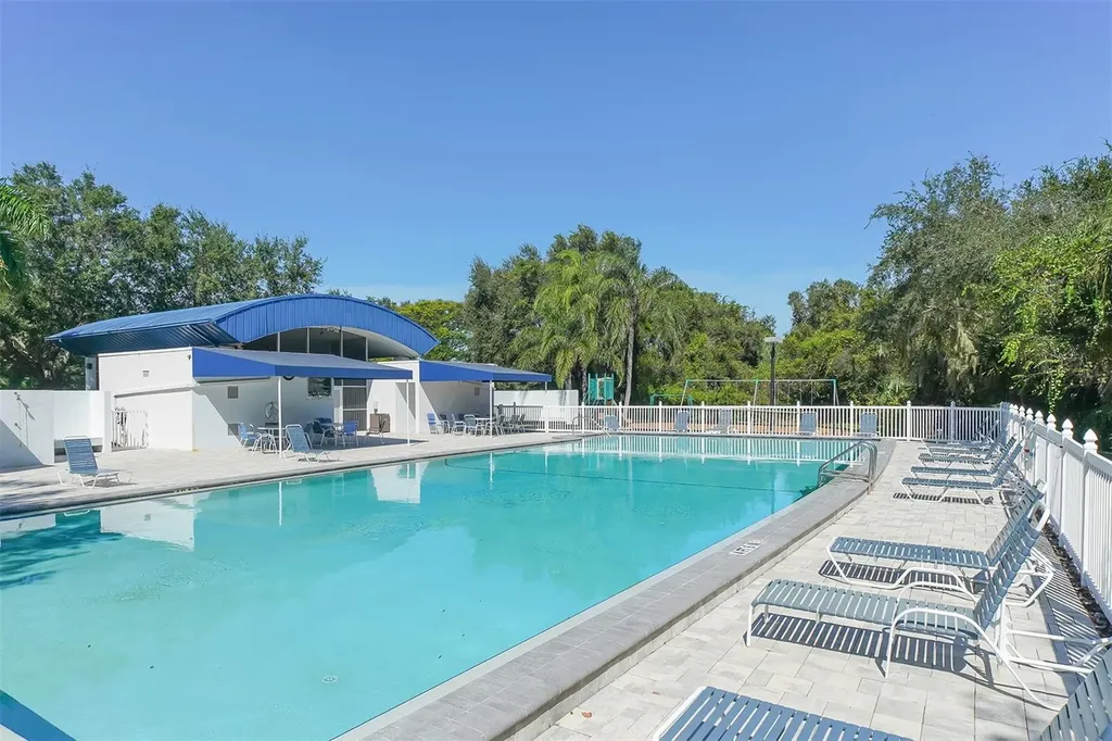 5939 Sandstone Avenue Sarasota FL 34243