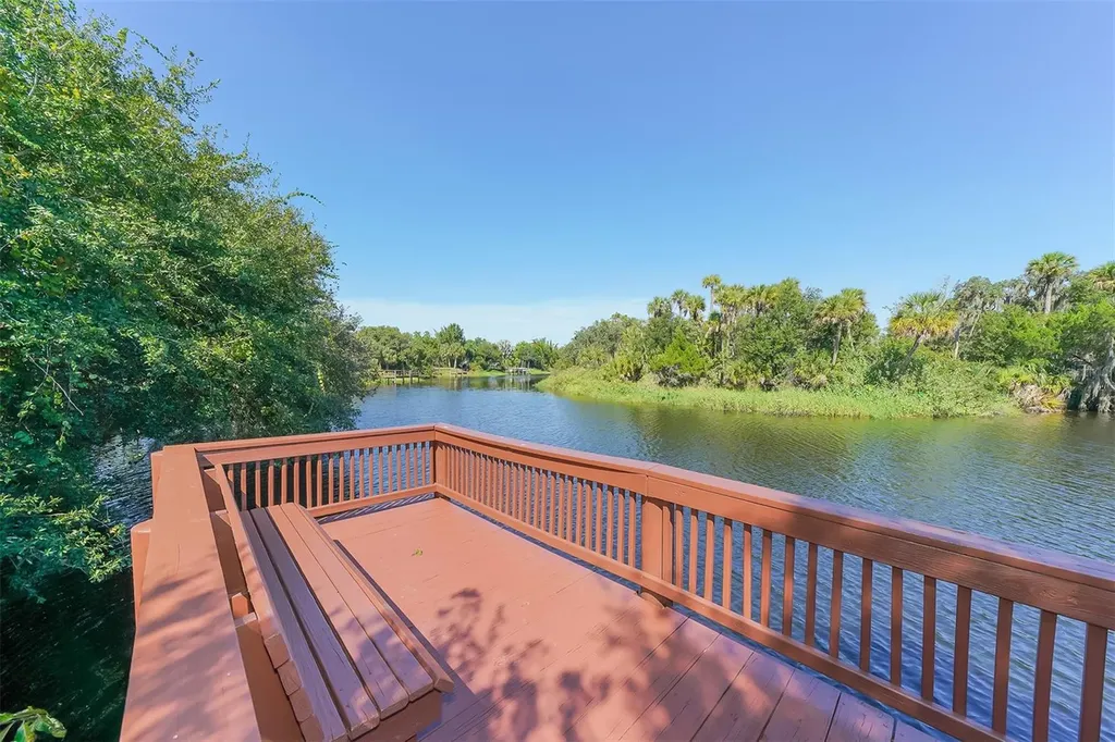 5939 Sandstone Avenue Sarasota FL 34243