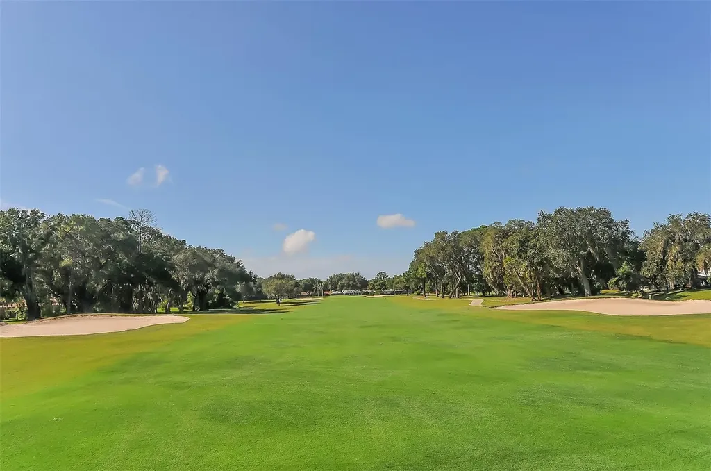 5939 Sandstone Avenue Sarasota FL 34243
