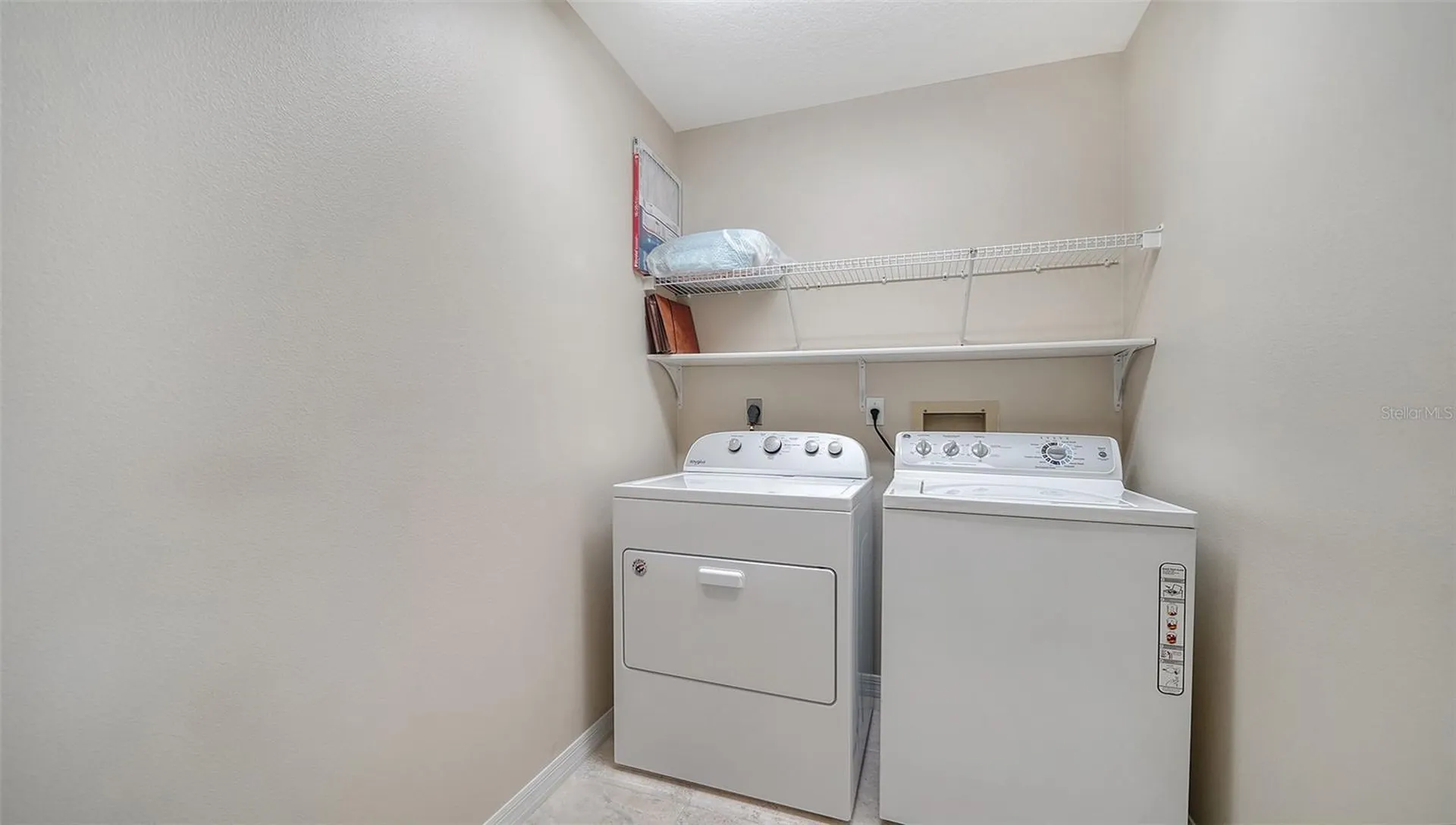5939 Sandstone Avenue Sarasota FL 34243