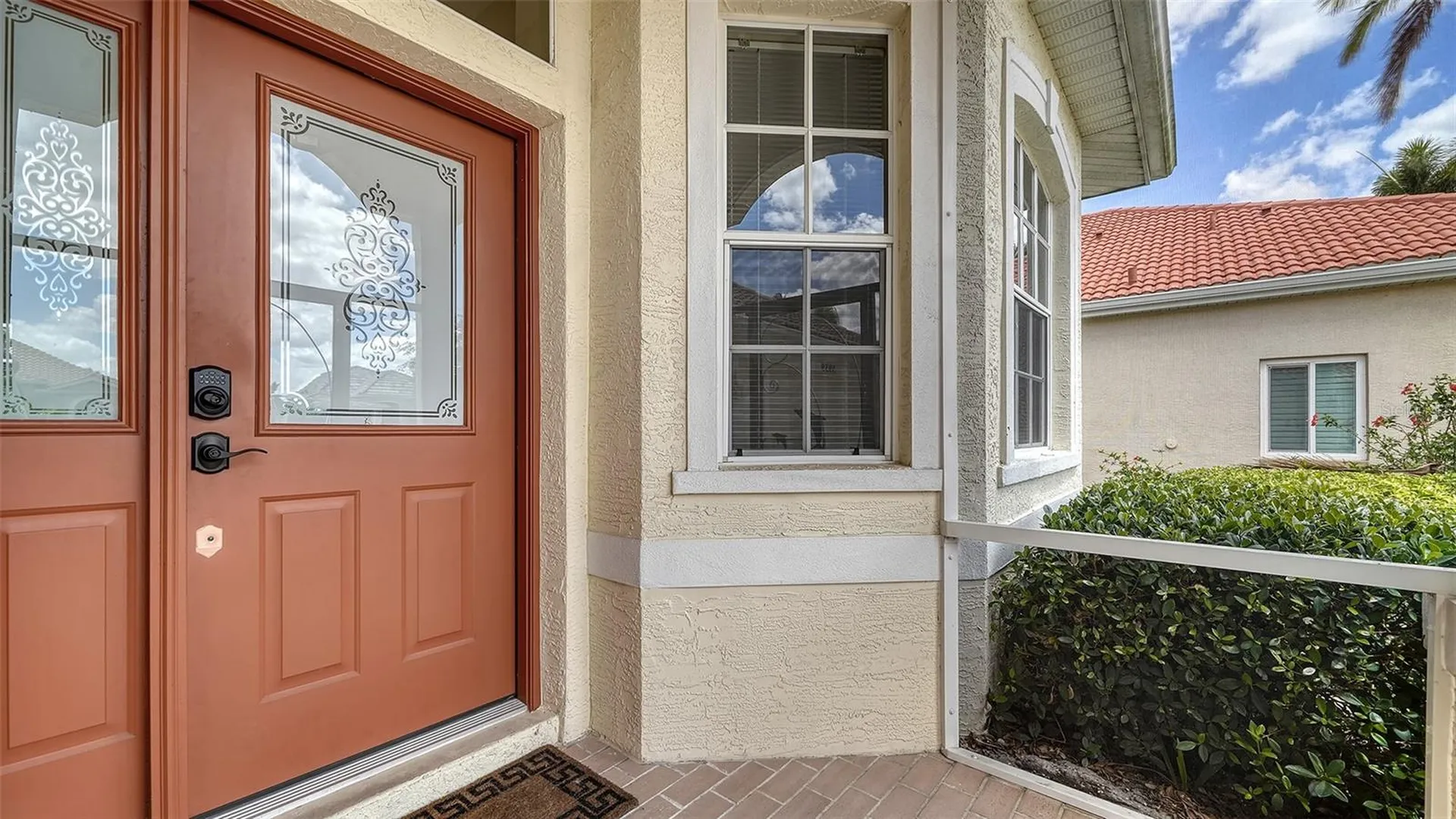 5939 Sandstone Avenue Sarasota FL 34243