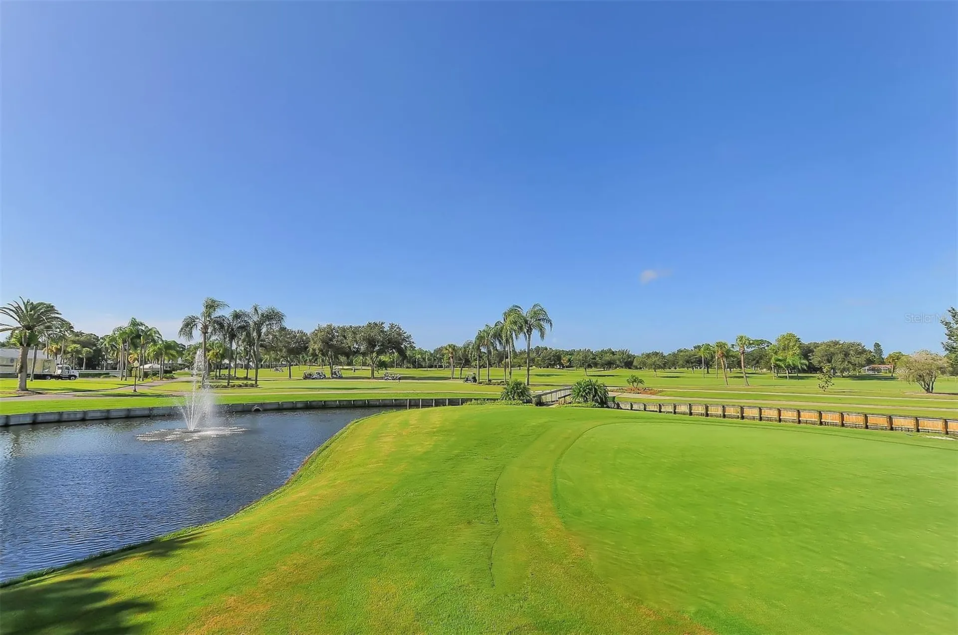 5939 Sandstone Avenue Sarasota FL 34243