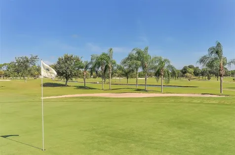 5939 Sandstone Avenue Sarasota FL 34243