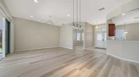 5939 Sandstone Avenue Sarasota FL 34243