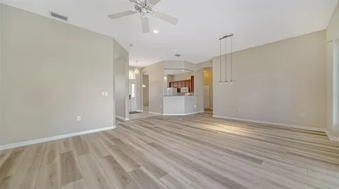 5939 Sandstone Avenue Sarasota FL 34243