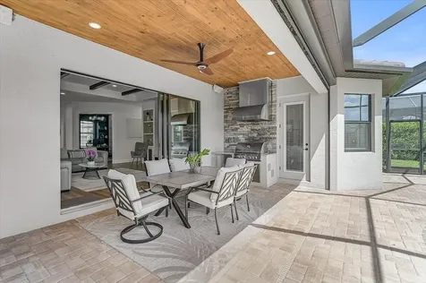 5817 Mulligan Way Bradenton FL 34211