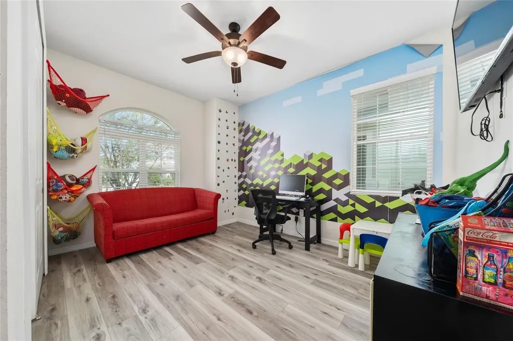 2121 Avian Loop Kissimmee FL 34741