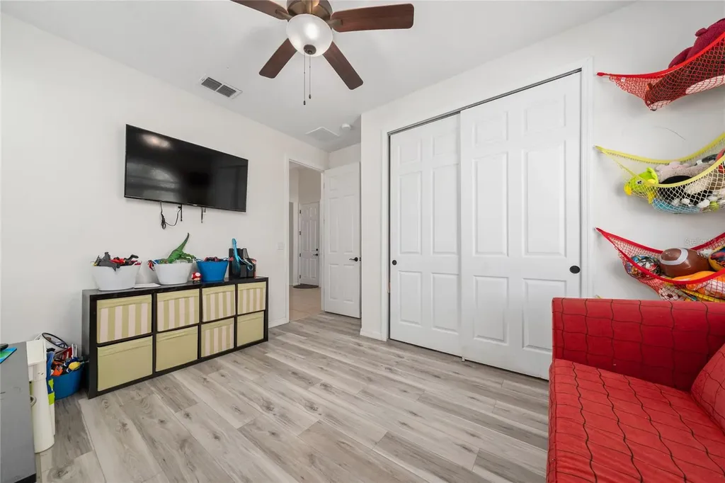 2121 Avian Loop Kissimmee FL 34741