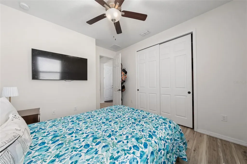 2121 Avian Loop Kissimmee FL 34741