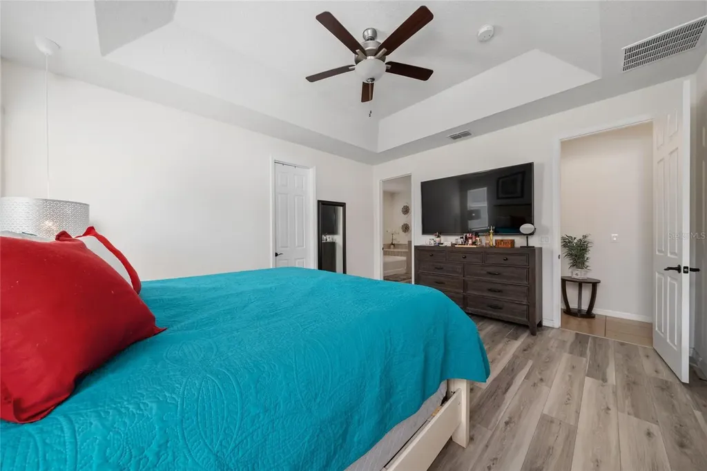 2121 Avian Loop Kissimmee FL 34741