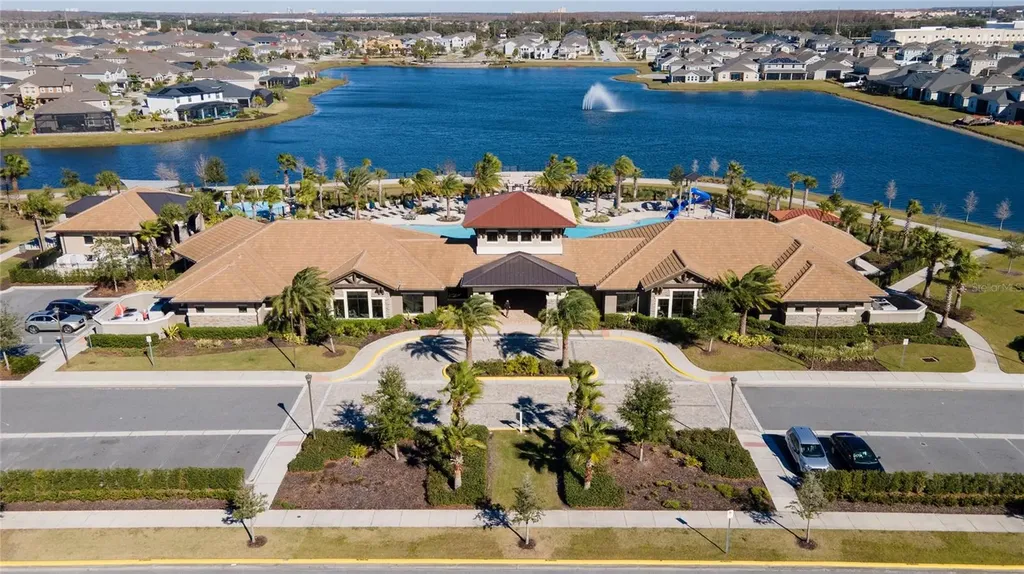 2121 Avian Loop Kissimmee FL 34741