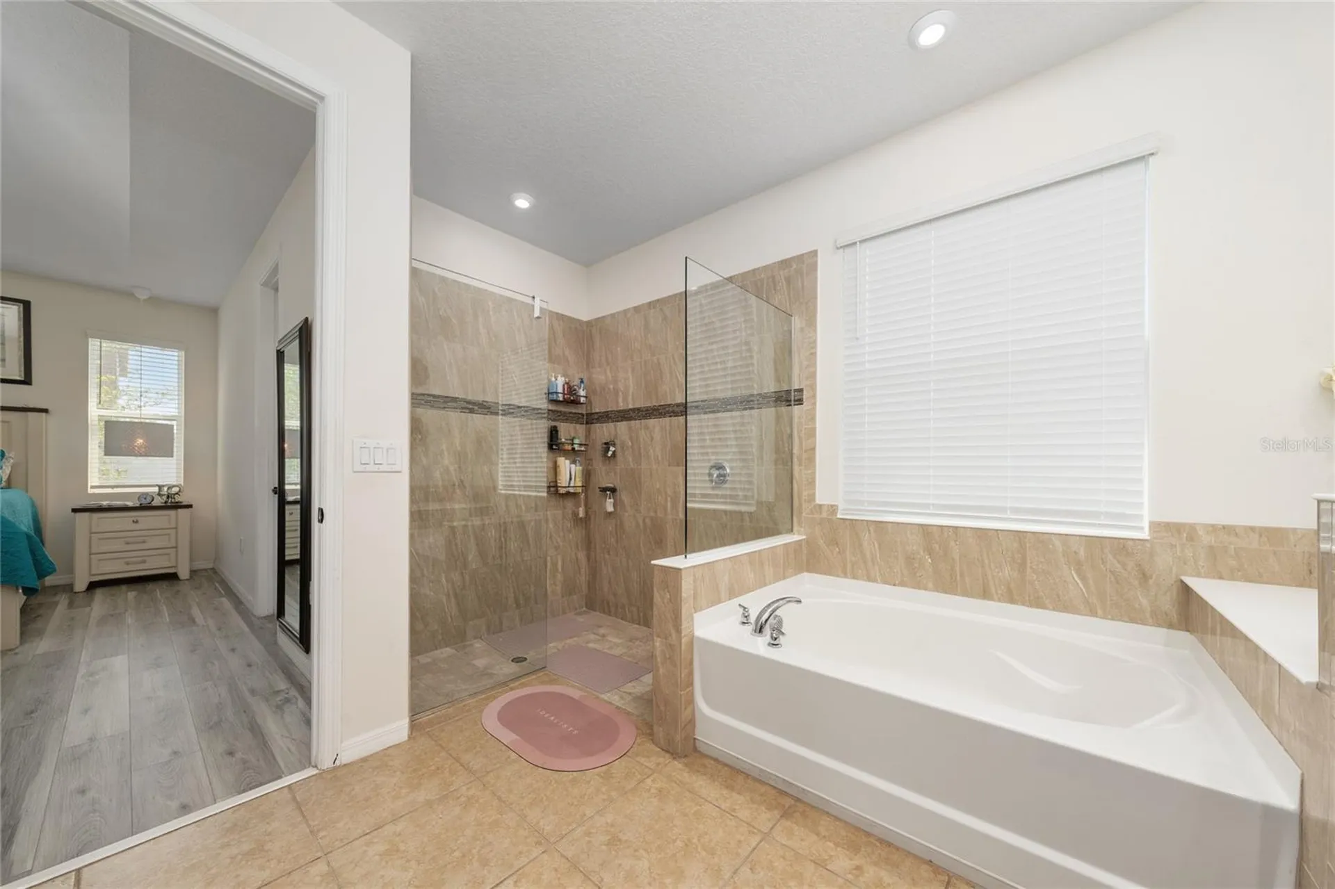 2121 Avian Loop Kissimmee FL 34741