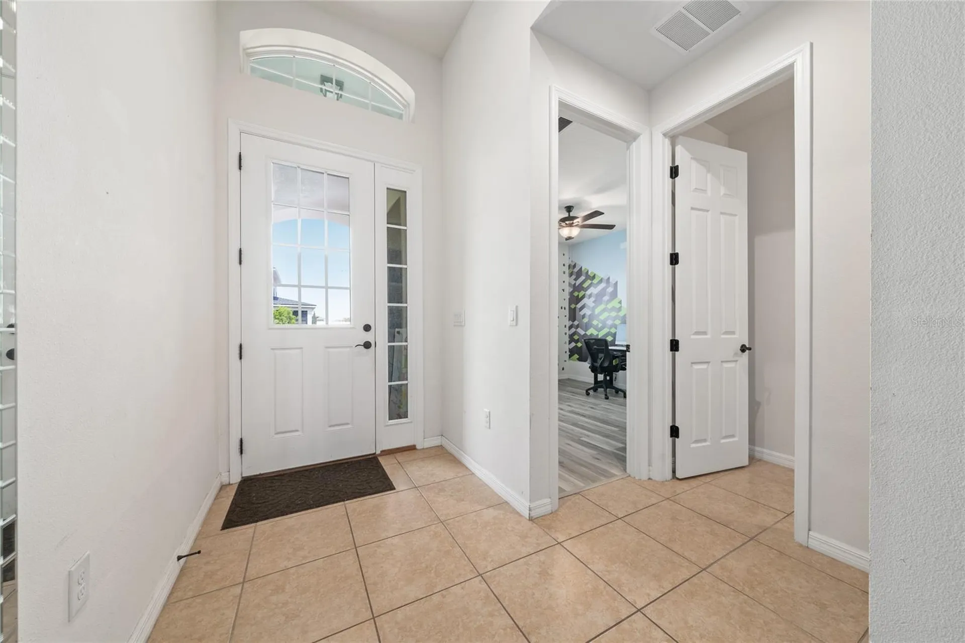 2121 Avian Loop Kissimmee FL 34741