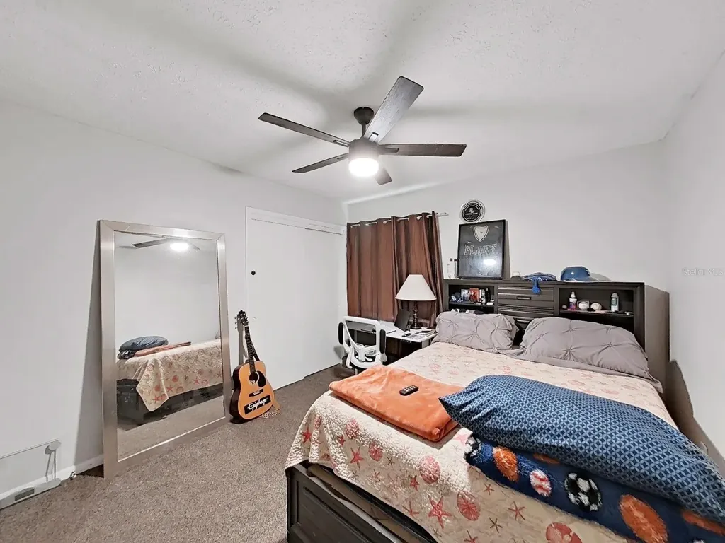 7608 Barry Road Tampa FL 33615