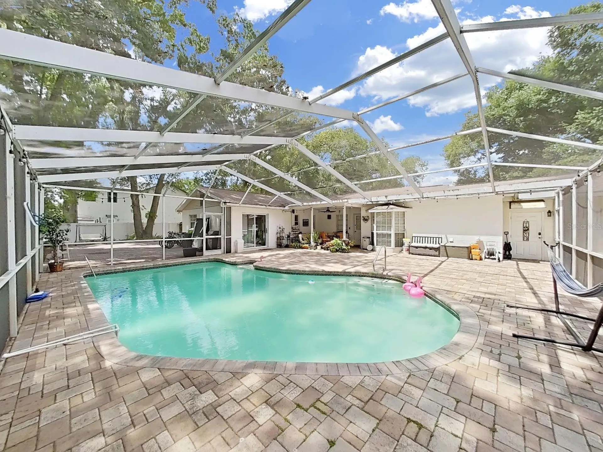 7608 Barry Road Tampa FL 33615