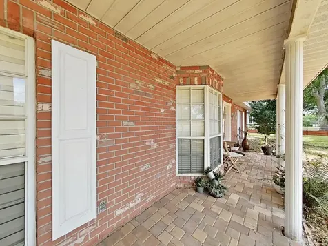 7608 Barry Road Tampa FL 33615