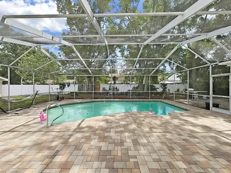 7608 Barry Road Tampa FL 33615
