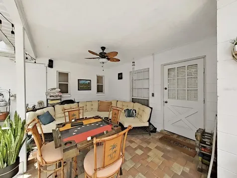 7608 Barry Road Tampa FL 33615