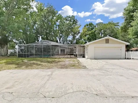 7608 Barry Road Tampa FL 33615
