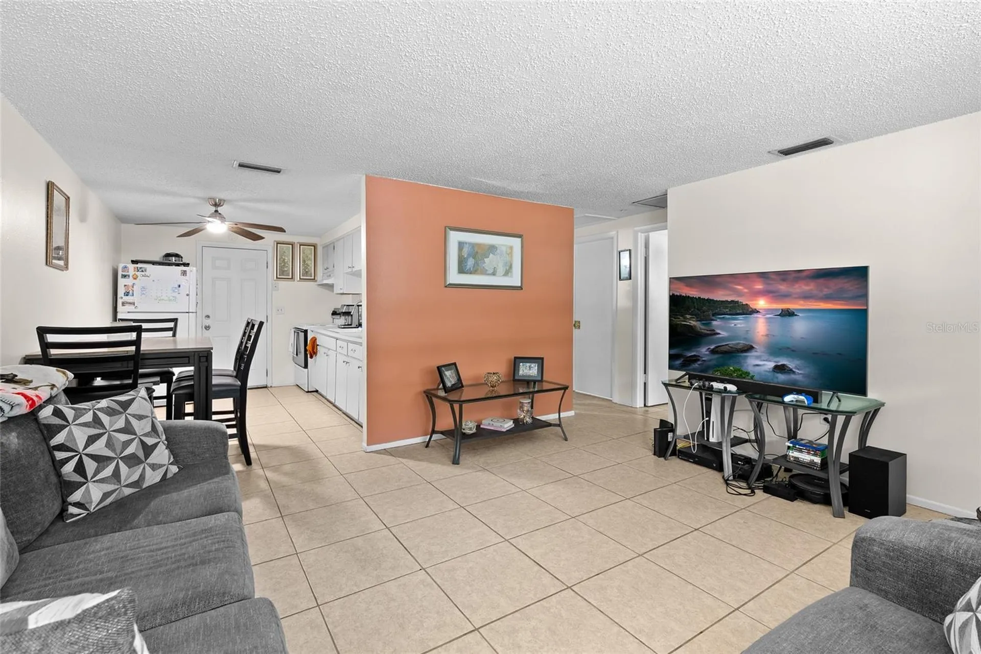 8040 47th Avenue N St Petersburg FL 33709